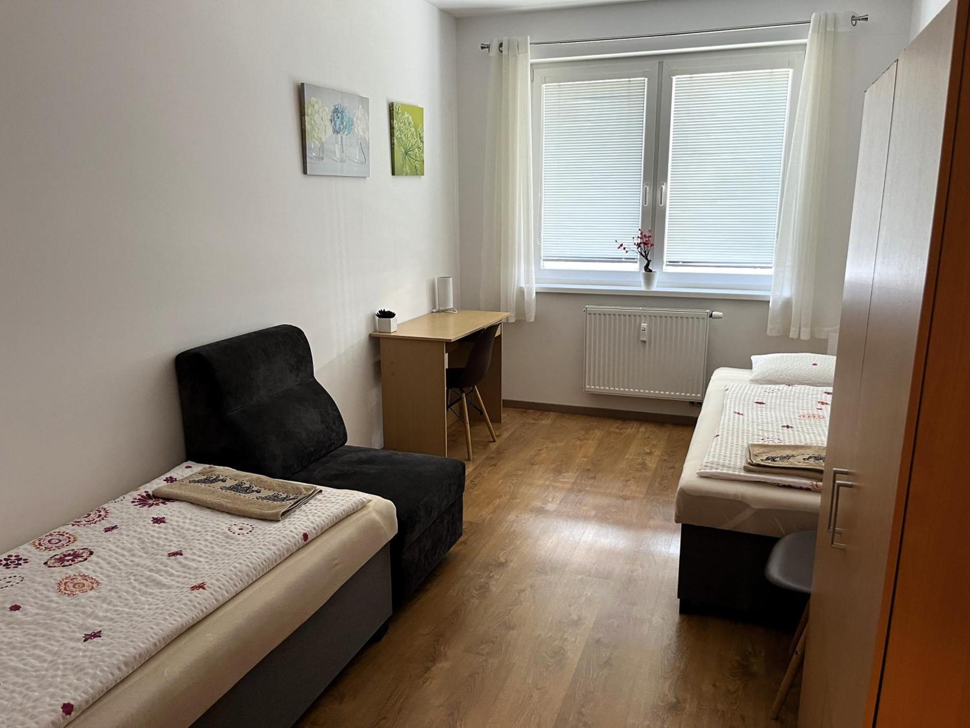 Apartman Bratislava City & Parking Экстерьер фото